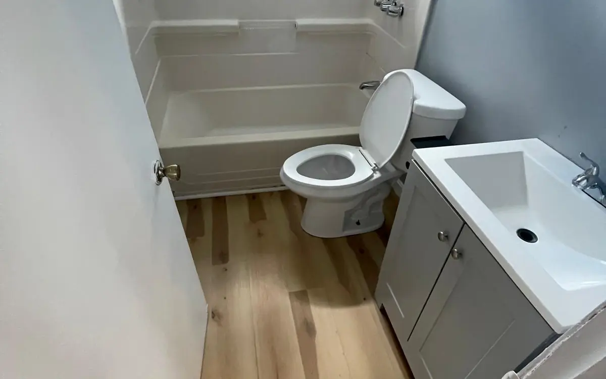 Clean, sanitized bathroom after a deep cleaning visit